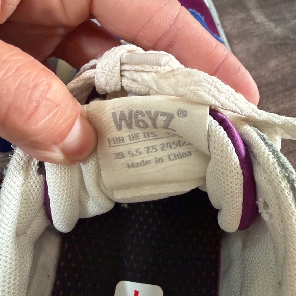 W6YZ Colorblock Suede Sneakers Size 39 (US 8.5) - Picture 9 of 9